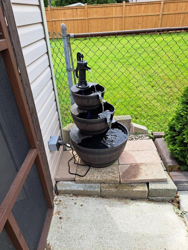 LANDON&CO Landon & Co. 22 dia x 38.58-in H 3-Tier Plastic Outdoor