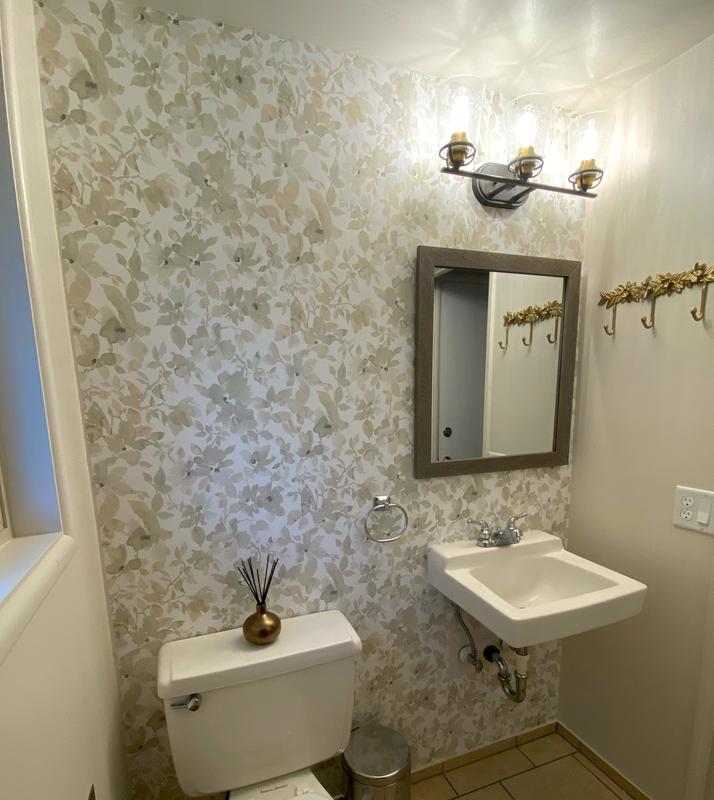 Watercolor paper in neutral in half bathroom