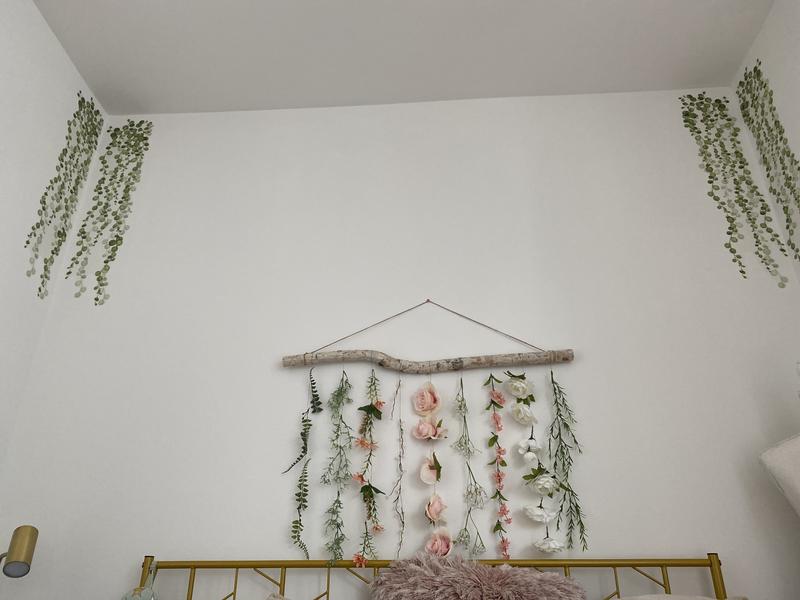 RoomMates Green & White String Of Pearls Vine Wall Decals at Tractor ...