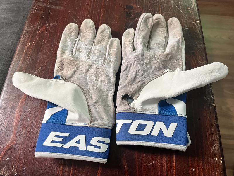 Horrible batting gloves DO NOT BUY