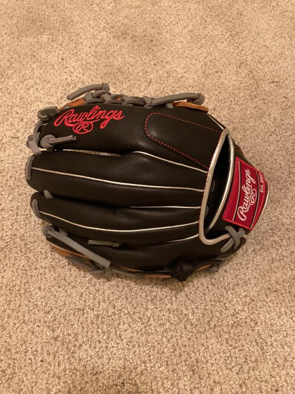 Rawlings R9 ContoUR 11.5-inch Infield Baseball Glove | Rawlings