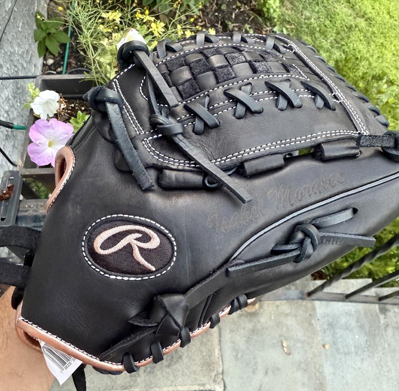 Rawlings 2021 R9 Series 12.5 in Fastpitch Pitcher/Outfield Glove