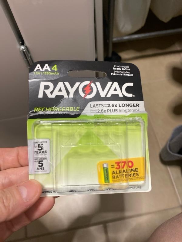 Rayovac AA and AAA Rechargeable Battery Charger, Includes NiMh 2