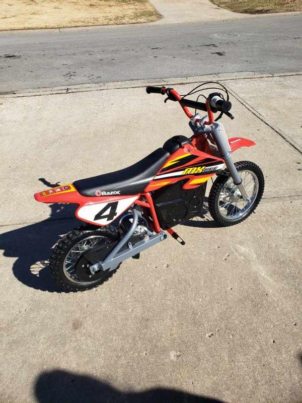 Razor mx500 dirt rocket deals electric motocross bike