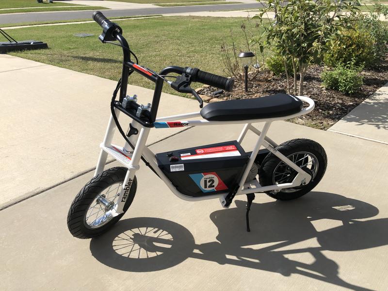 Razor Rambler 12 Electric Retro Minibike w/ 250W Motor and 24V Battery ...