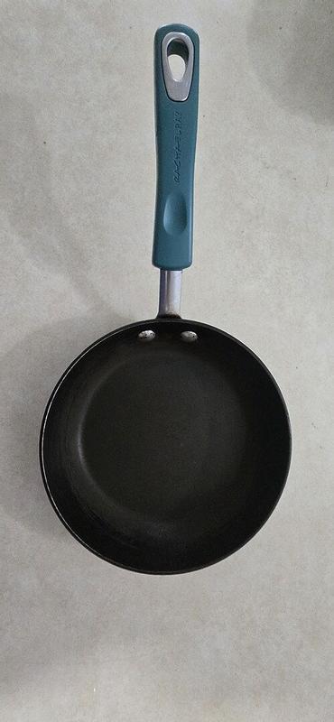 Customer carousel item 3.