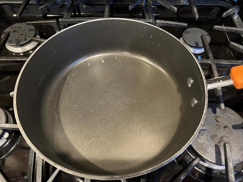 10-Piece Hard Anodized Nonstick Cookware Set – Rachael Ray