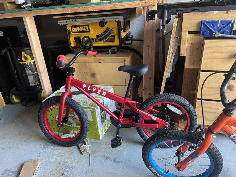 radio flyer 16 inch bike