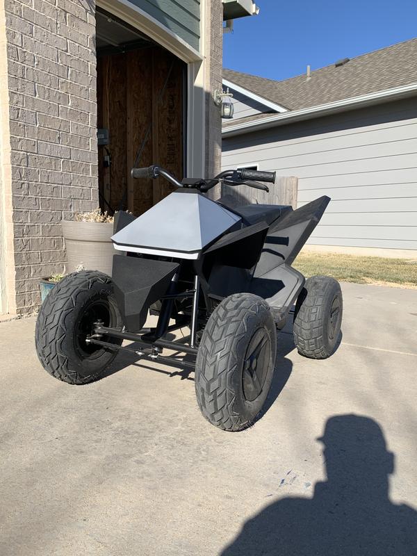 Teslove Cyberquad