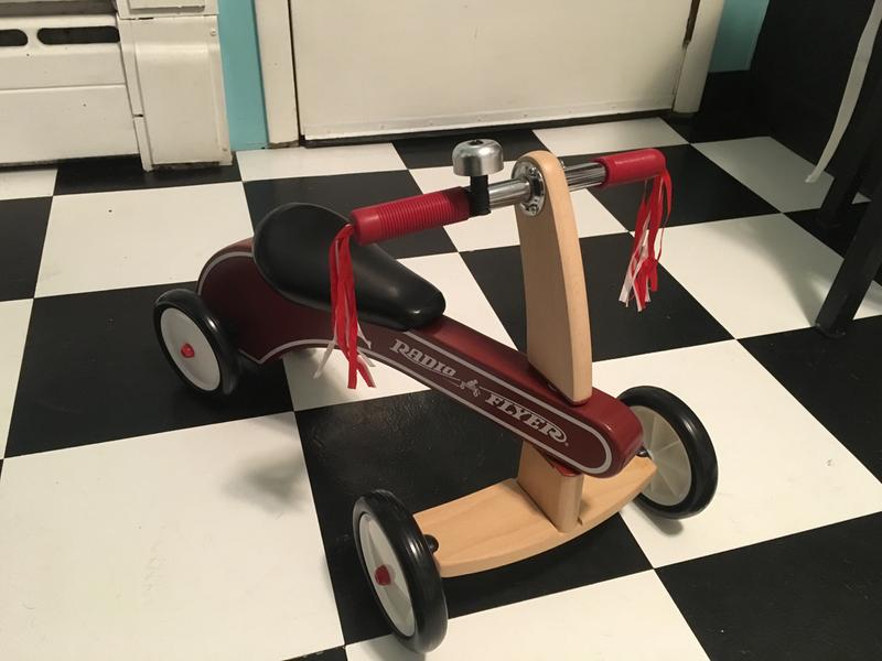 radio flyer tiny trike