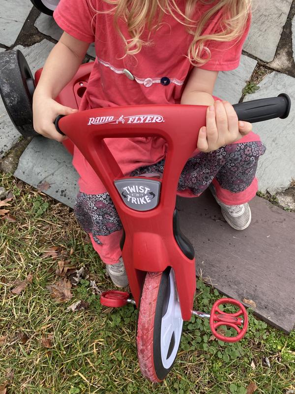 Radio flyer best sale twist trike