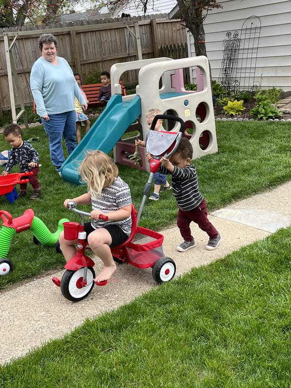 Radio flyer ride and stand stroll n trike clearance costco