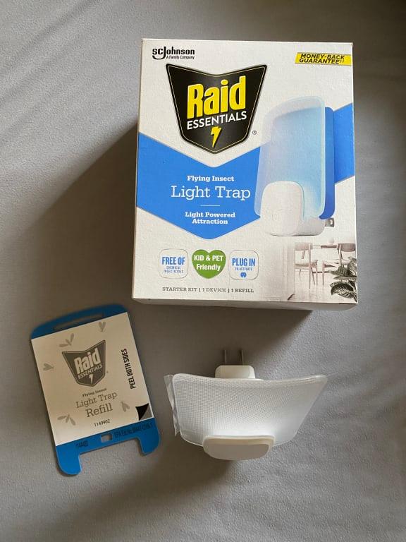 Raid Essentials Flying Insect Light Trap Refills, 2 Refill Cartridges