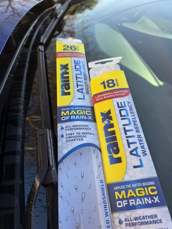 Rain-X 26 Inch Latitude Wiper Blade - All Weather, Chatter-free Smooth Wipe