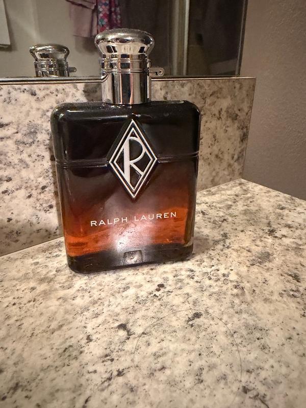 Customer photo for "Woodsy and fresh"