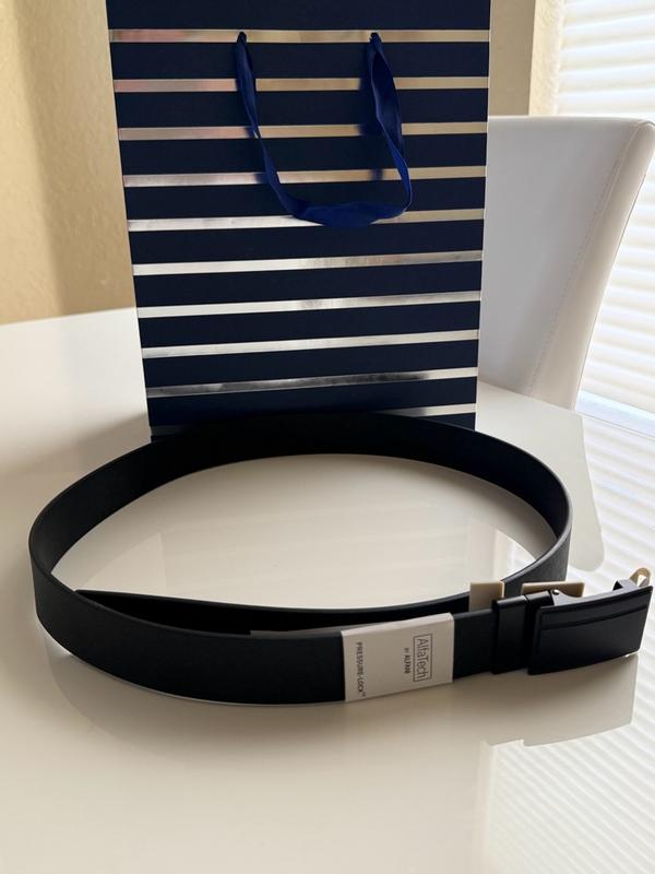 Customer carousel item 7.