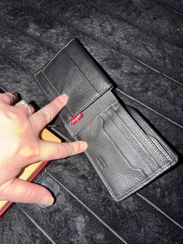 Customer carousel item 1.