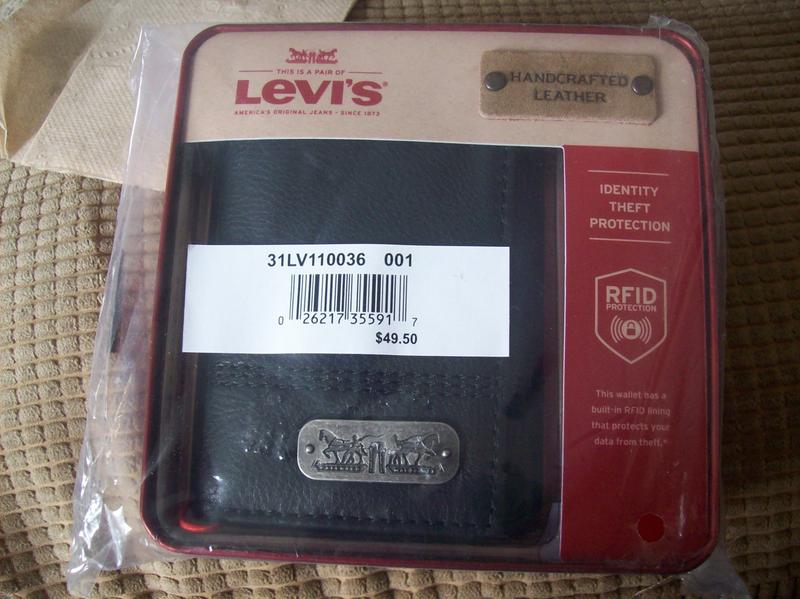 Levi's Wallet