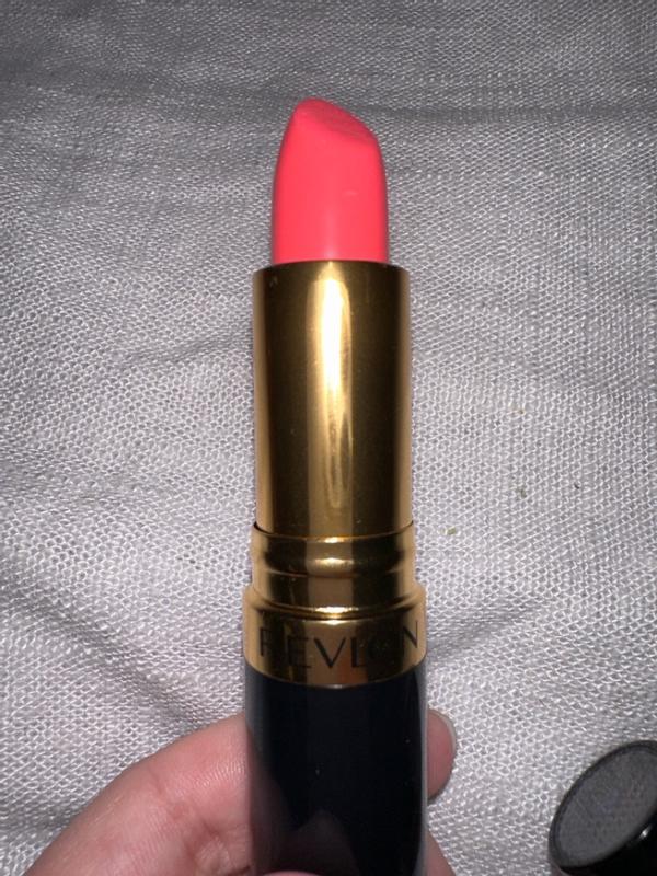 Revlon Lipstick, Super Lustrous Lipstick, Creamy Formula For Soft,  Fuller-Looking Lips, Moisturized Feel, 415 Pink In The Afternoon, 0.15 oz