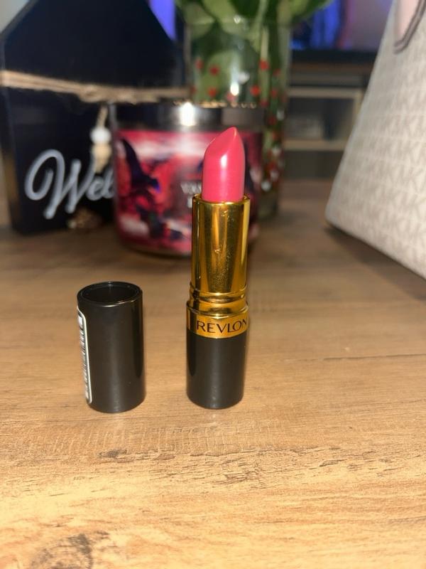 Revlon Lipstick, Super Lustrous Lipstick, Creamy Formula For Soft,  Fuller-Looking Lips, Moisturized Feel, 420 Blushed, 0.15 oz