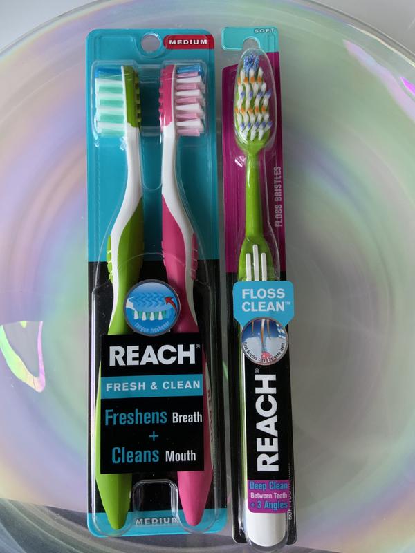 REACH Fresh & Clean Toothbrush with Soft Bristles, 2 Count - Reach  Toothbrush