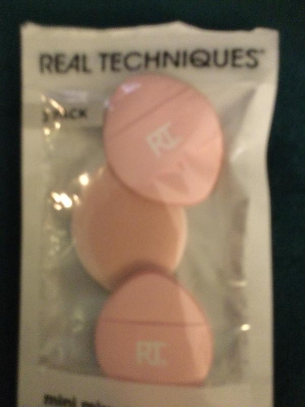 Real Techniques Mini Miracle Powder Puff Trio, For Setting