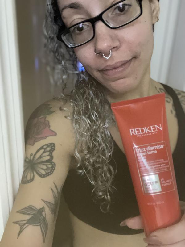 Loose curls and the product is color safe