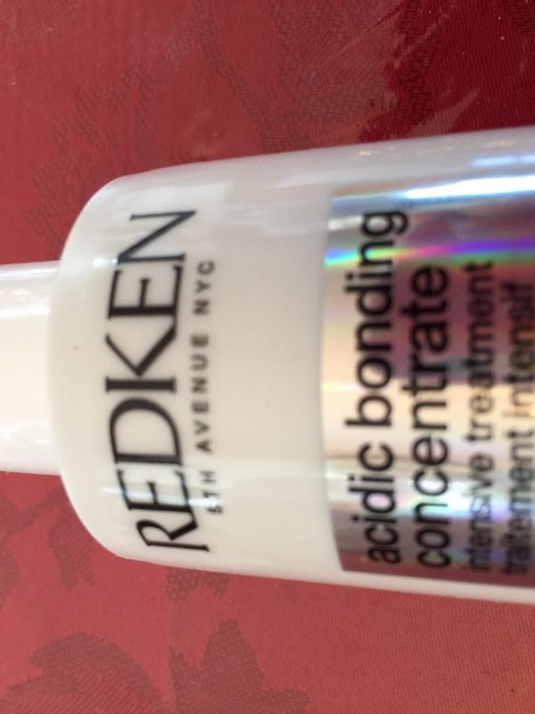 Redken Acidic Bonding Concentrate - Photo 6