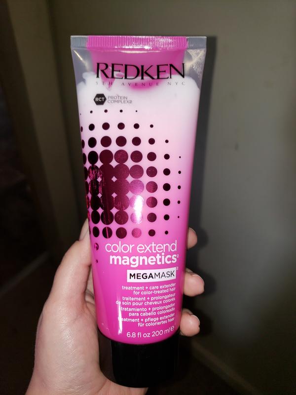 Color Extend Magnetics Mega Hair Mask For Colored Hair Redken