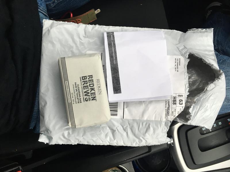 My package has arrived ! Can literally smell it through the bag.