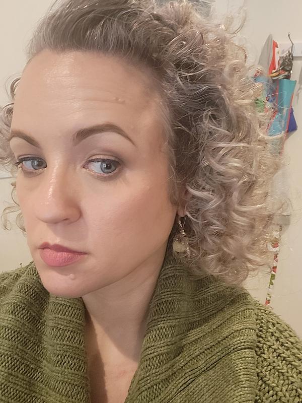 Next day curls with refreshing curl mist