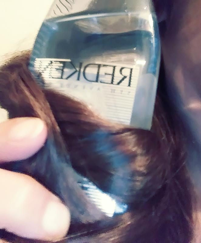 Look how clean and healthy shiny my hair is!!