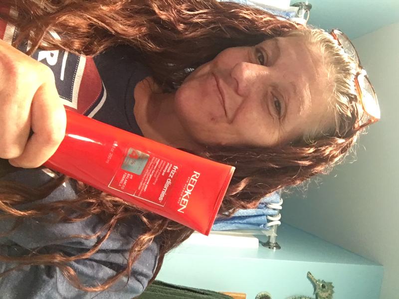 My hair partially dry after using REDKEN Frizz Dismiss Mask Masque