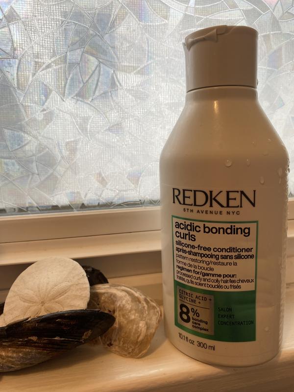 RedKen's Acidic Bonding Conditioner