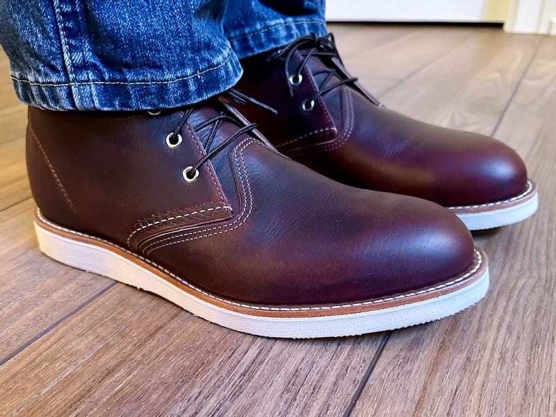 Red wing chukka on on sale feet