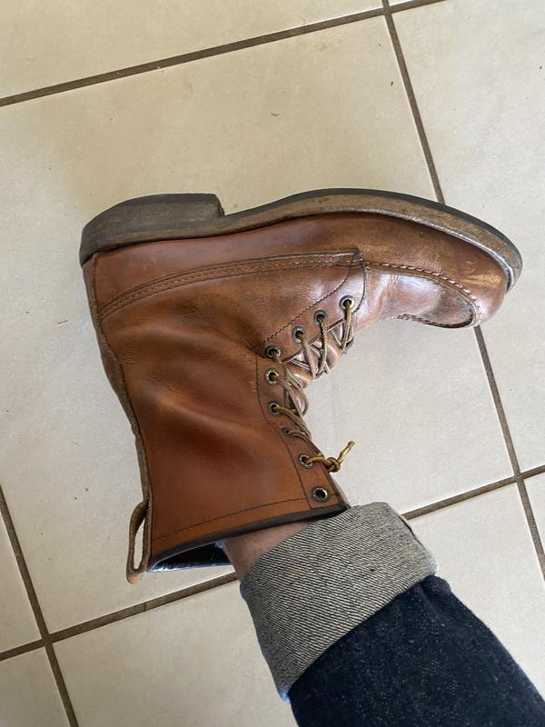 Men's 8-Inch Classic Moc Boot in Brown Leather 877
