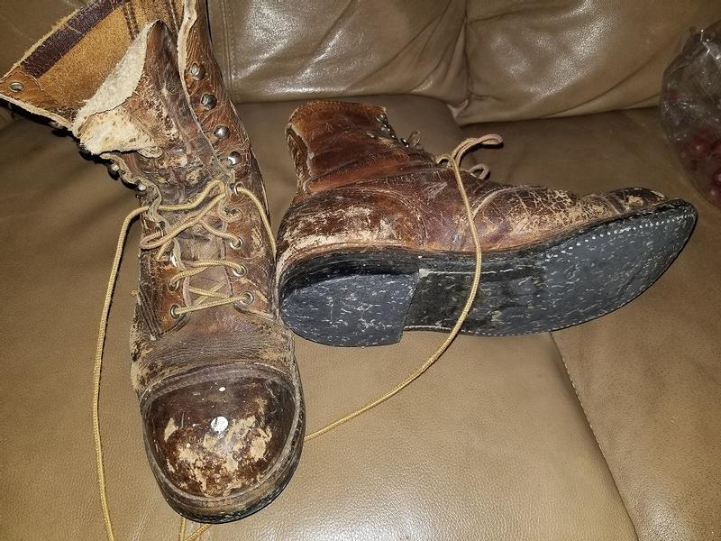 Red Wing Shoes 8084 Iron Ranger Leather Boots - Men - Brown Boots - UK 8.5