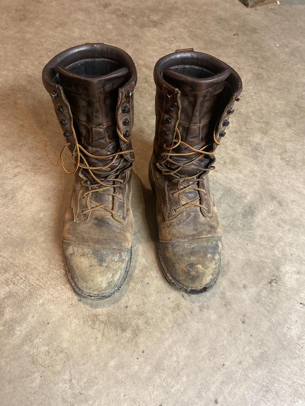 Red wing store work boots 4499