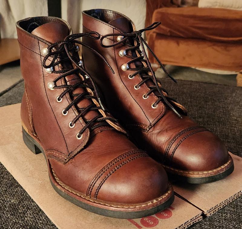 Red wing store iron ranger weight