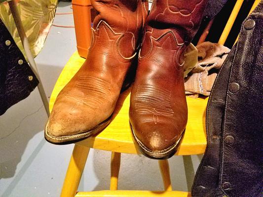 Mink oil on outlet red wing boots