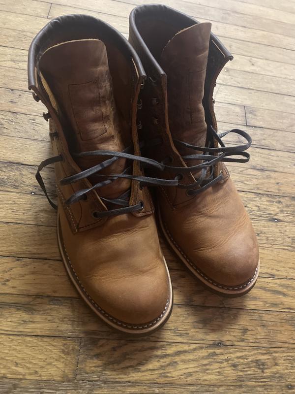 Red wing boots deals federal way