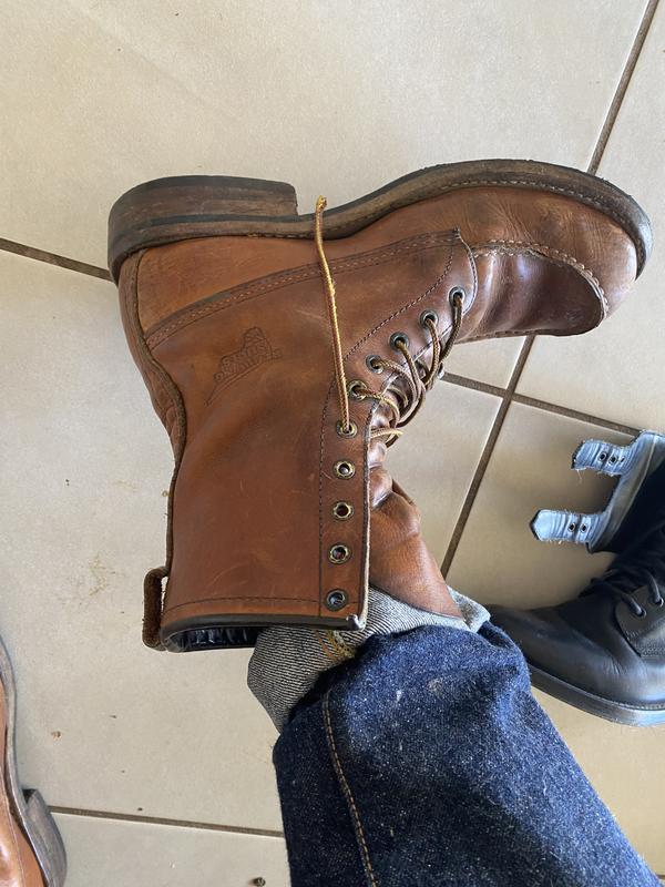 Men's 8-Inch Classic Moc Boot in Brown Leather 877