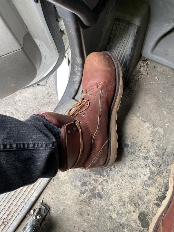 Is there a way to repair a deep scratch? : r/RedWingShoes