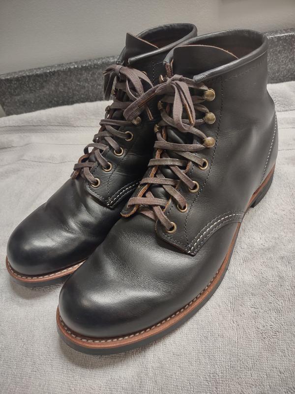 Long leather laces seem at home on the prairie blacksmiths. : r/RedWingShoes