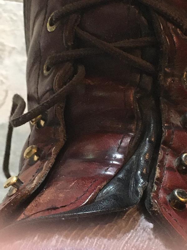 Red wing deals boots 202