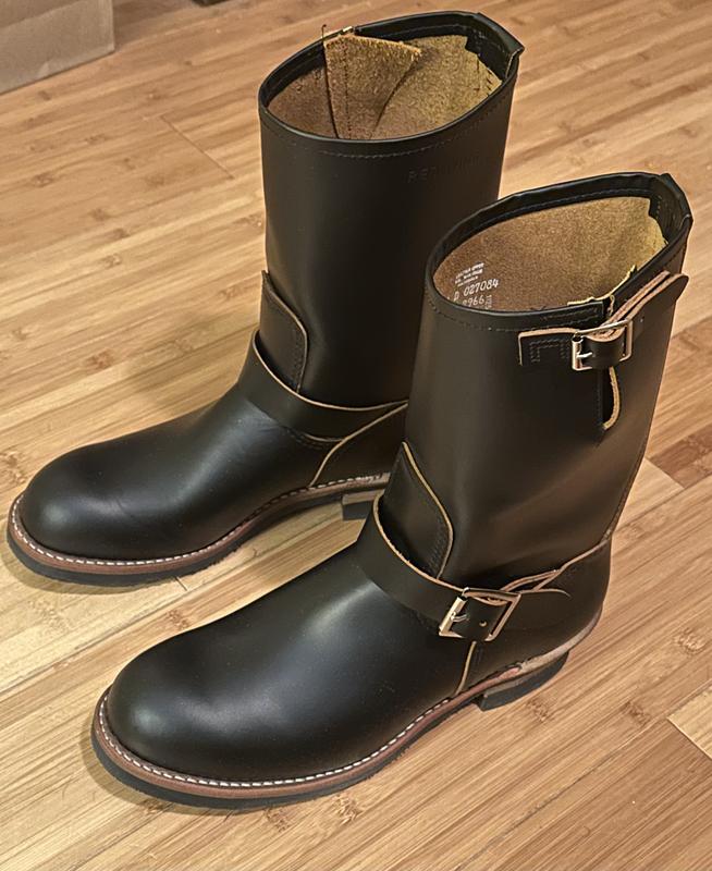 Men's Engineer Boot in Black Klondike Leather 2966 | Red Wing Heritage