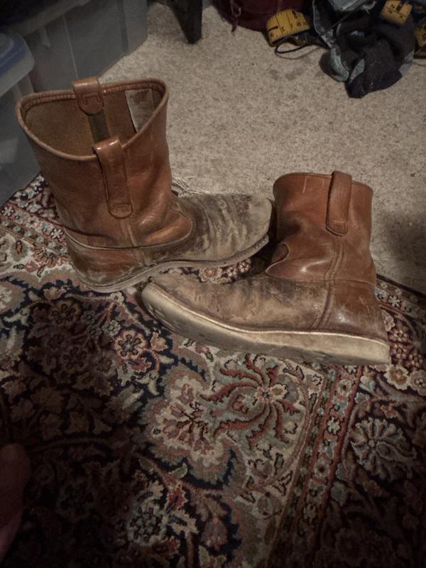 Men's Pecos Boot in Hawthorne Muleskinner Leather 8060 | Red Wing
