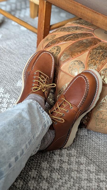 Women's Shop Moc Oxford in Black Boundary Leather 3608 | Red Wing