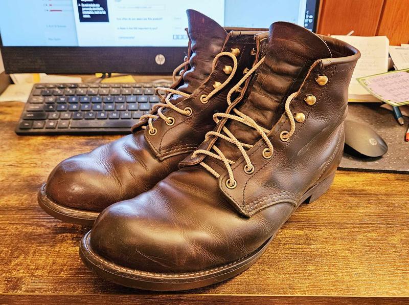 Red wing deals blacksmith worn