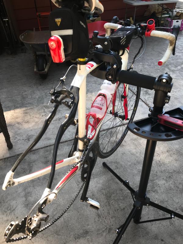 eclypse bike repair stand
